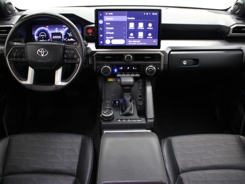 Used 2025 Toyota 4Runner TRD Off-Road Premium w/ Tow Technology Package AWD/4WD image 32