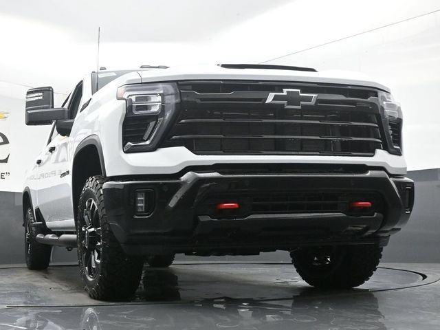 New 2026 Chevrolet Silverado 2500 LT w/ Trail Boss Package AWD/4WD image 3