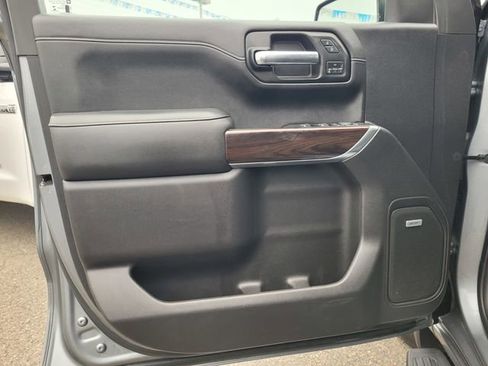 Used 2019 GMC Sierra 1500 SLT w/ SLT Premium Plus Package image 16