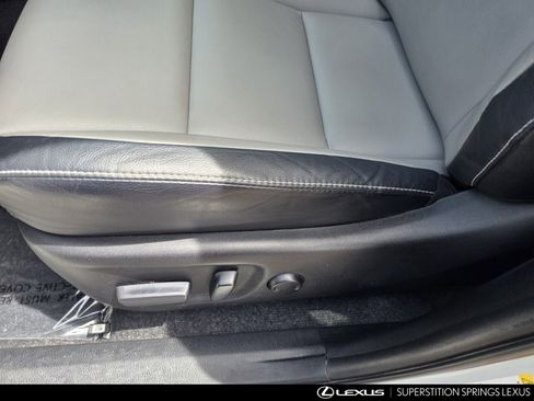 Used 2017 Toyota RAV4 Limited AWD/4WD image 15