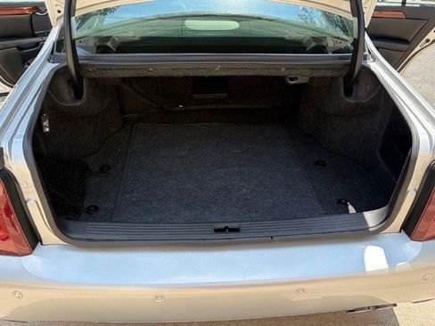 Used 2000 Cadillac De Ville w/ Comfort/Convenience Pkg FWD image 24