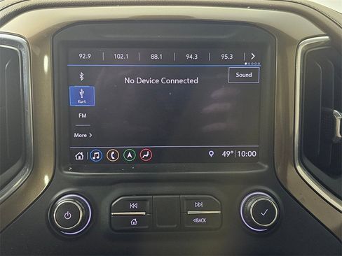 Used 2019 Chevrolet Silverado 1500 High Country image 31