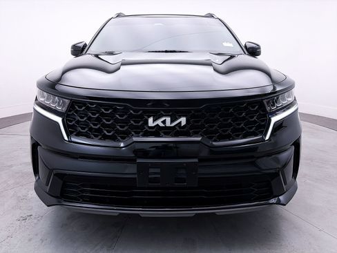 Used 2022 Kia Sorento S w/ Panoramic Sunroof Package image 12