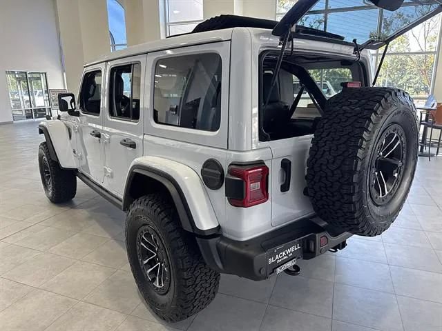 New 2027 Jeep Wrangler Unlimited Rubicon 392 AWD/4WD image 4