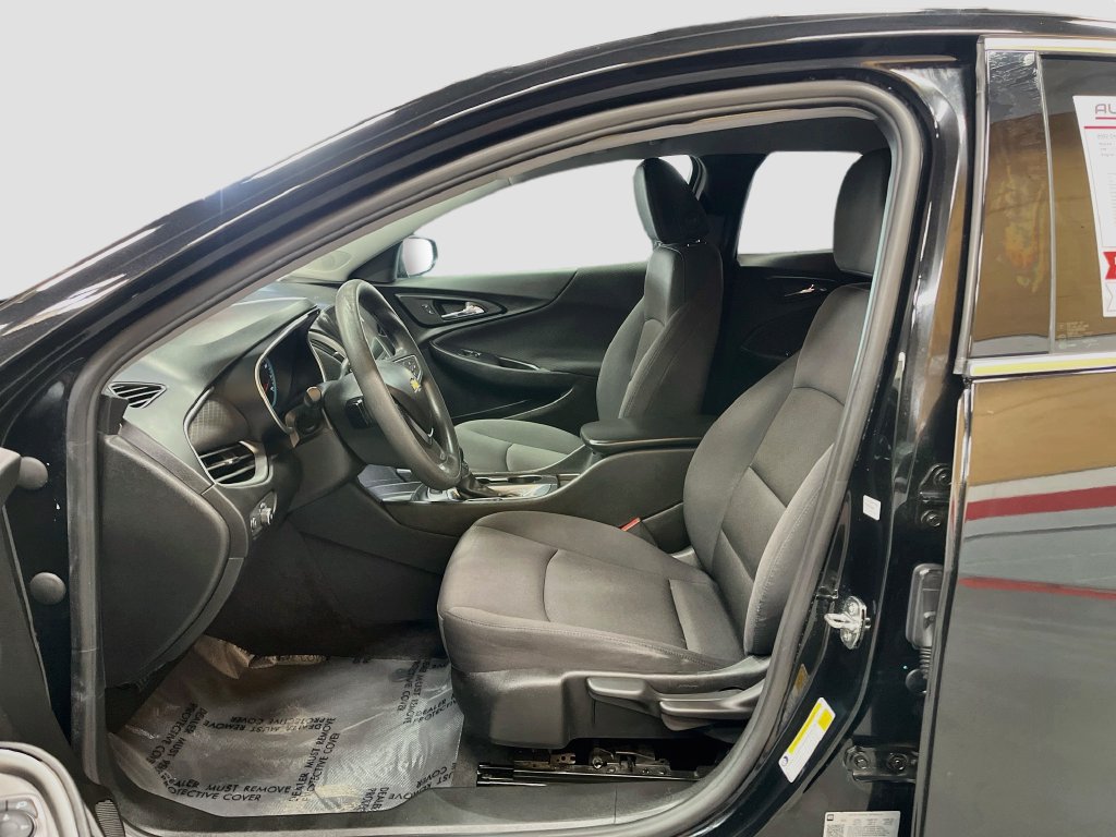 Used 2022 Chevrolet Malibu LS FWD image 20