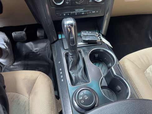 Used 2016 Ford Explorer 4WD image 19