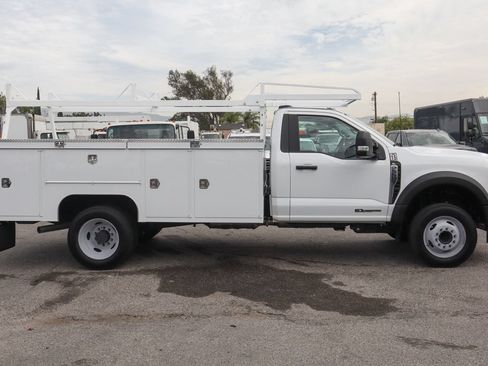 Used 2024 Ford F550 2WD Regular Cab Super Duty w/ XL Chrome Package image 10