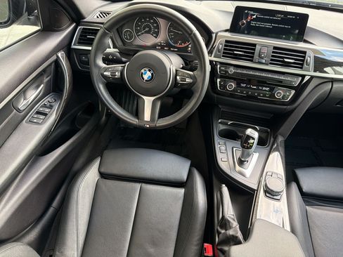 Used 2016 BMW 320i xDrive Sedan AWD/4WD image 31