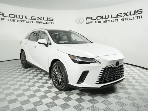 Certified 2023 Lexus RX 350 4D Sport Utility w/ Accessory Package (Z1) image 3