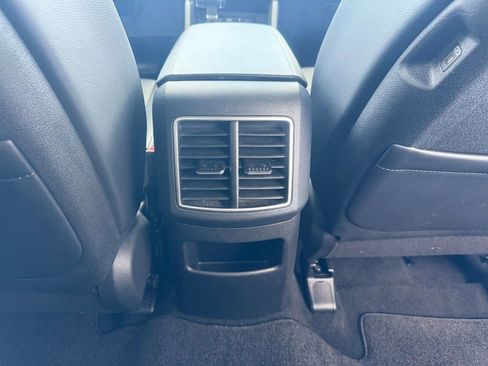 Used 2024 Kia Sportage EX image 26