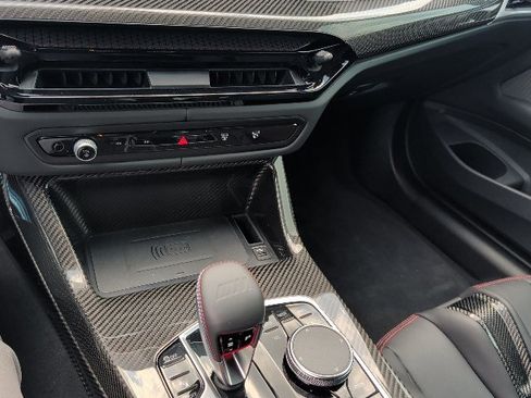 Used 2025 BMW M4 CS AWD/4WD image 3