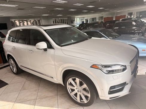 Used 2018 Volvo XC90 T8 Inscription w/ Luxury Package image 1