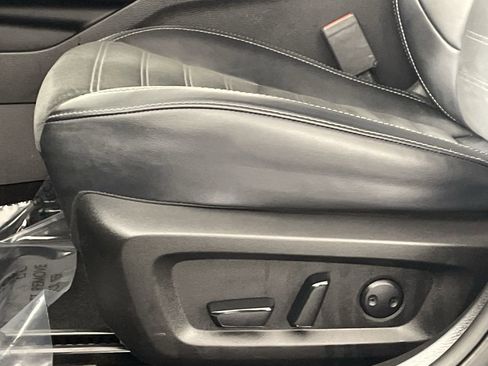 Used 2024 Mitsubishi Outlander SE image 20