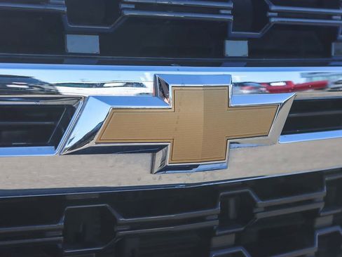 Certified 2022 Chevrolet Suburban LS image 11