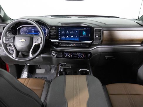 Certified 2024 Chevrolet Silverado 1500 High Country w/ High Country Premium Package image 28