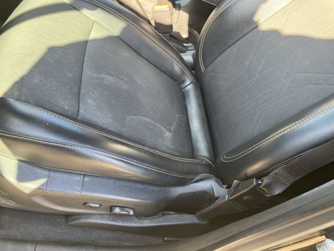 Used 2018 Chevrolet Trax LT w/ Redline Edition image 26