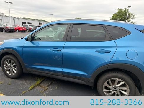 Used 2016 Hyundai Tucson SE w/ Option Group 02 AWD/4WD image 2