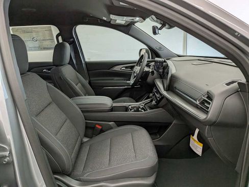 New 2026 Chevrolet Traverse LT w/ Enhanced Driving Package image 22