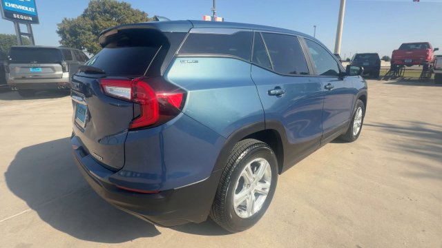 Certified 2024 GMC Terrain SLE AWD/4WD image 8