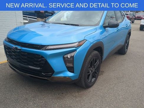 Used 2025 Chevrolet Trax ACTIV w/ Driver Confidence Package image 11