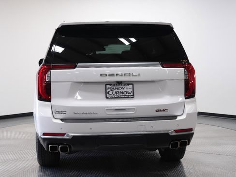 Used 2025 GMC Yukon Denali AWD/4WD image 7