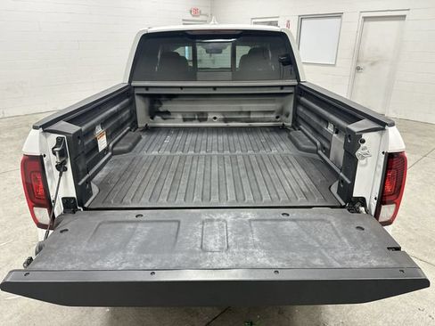 Used 2023 Honda Ridgeline RTL image 17