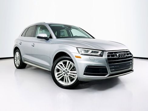 Used 2019 Audi Q5 2.0T Premium Plus w/ Premium Plus Package AWD/4WD image 1