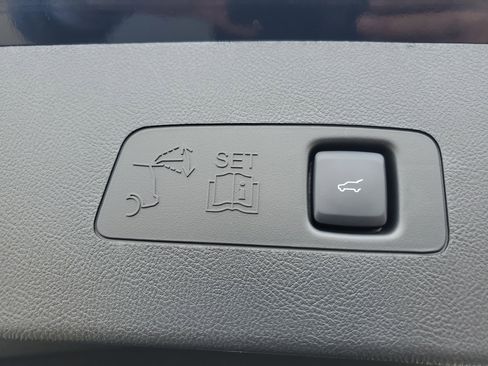 New 2026 Lincoln Corsair Premiere AWD/4WD image 30