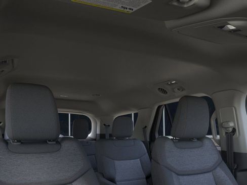 New 2026 Ford Explorer Active image 22