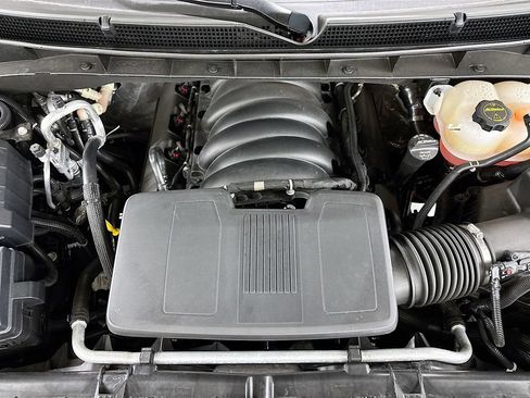 Used 2025 Cadillac Escalade Sport Platinum w/ LPO, Floor Liner Package AWD/4WD image 35