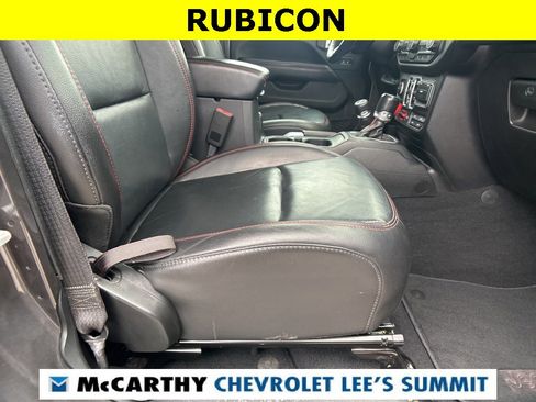 Used 2018 Jeep Wrangler Unlimited Rubicon w/ Dual Top Group image 43