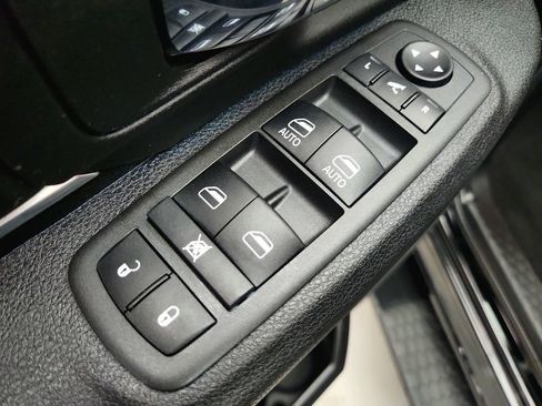 Used 2022 RAM 1500 Classic Warlock image 23