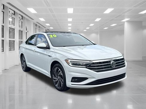 Used 2020 Volkswagen Jetta SEL Premium FWD image 3