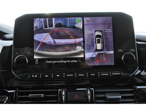 Certified 2025 Nissan Pathfinder SL FWD image 27