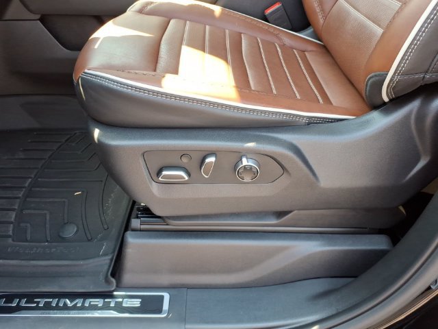 Used 2025 GMC Sierra 1500 Denali Ultimate AWD/4WD image 5
