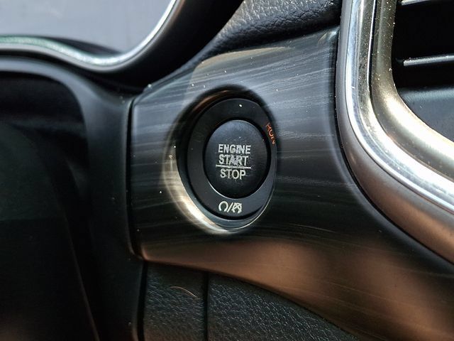 Used 2020 Jeep Grand Cherokee Laredo AWD/4WD image 22