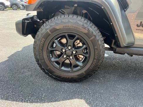 Used 2022 Jeep Wrangler Unlimited Sport AWD/4WD image 26