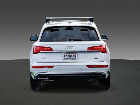 Used 2023 Audi Q5 e Premium Plus image 3