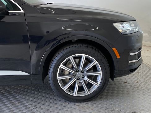 Used 2018 Audi Q7 3.0T Prestige w/ Prestige Package image 10