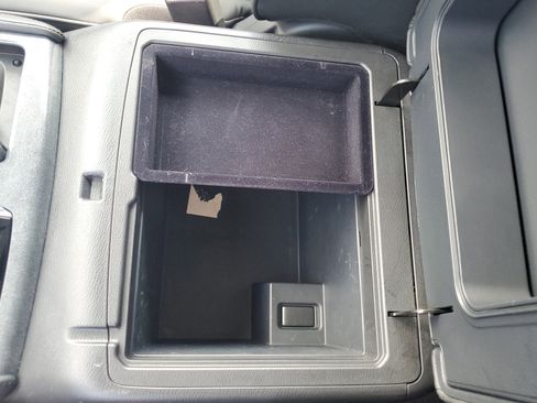 Certified 2021 Nissan Armada SV w/ SV Appearance Package image 29