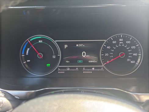 Used 2023 Kia Sorento EX AWD/4WD image 28