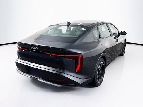 Used 2025 Kia K4 EX FWD image 5