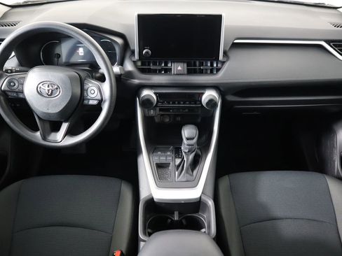 Used 2023 Toyota RAV4 LE image 13