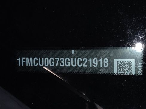 Used 2016 Ford Escape SE image 33