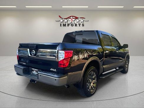 Used 2018 Nissan Titan Platinum Reserve image 5