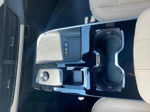 New 2025 Buick Enclave Preferred w/ Power Package image 24