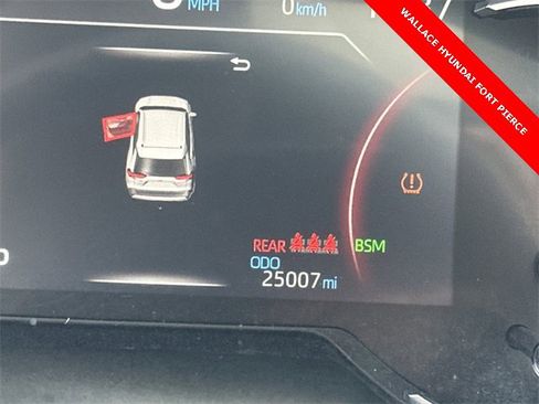 Used 2024 Toyota RAV4 XLE w/ Convenience Package image 30