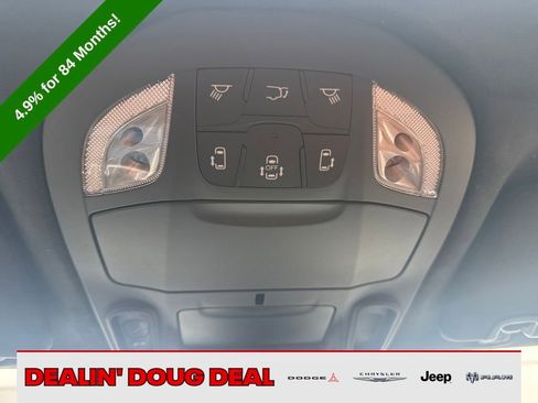 New 2026 Chrysler Pacifica Pinnacle image 24