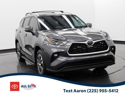 Certified 2025 Toyota Highlander XLE