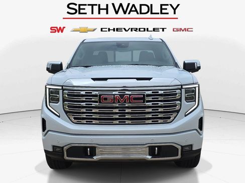New 2026 GMC Sierra 1500 Denali w/ Technology Package AWD/4WD image 2